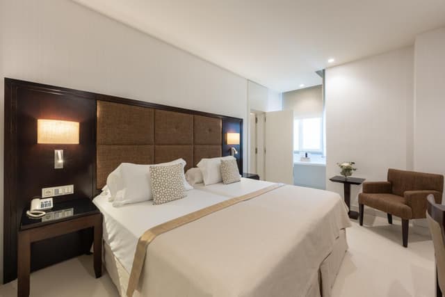 Executive Room · photo 7