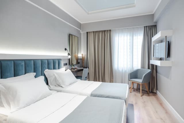 Economy Double or Twin Room · photo 5