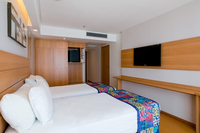 Deluxe Twin Room with Sea View · photo 3