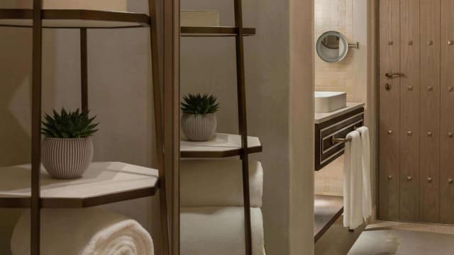 Deluxe Balcony Garden View Twin Room · photo 6