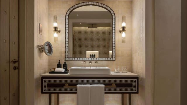 Deluxe Garden View King Room · photo 2