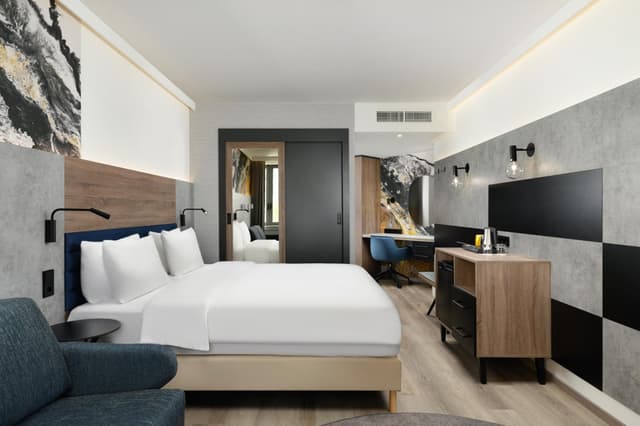 Junior Suite (newly refurbished) · photo 3