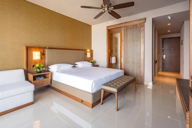 Habitación King con vista a la bahía - Acceso al Club · foto 2