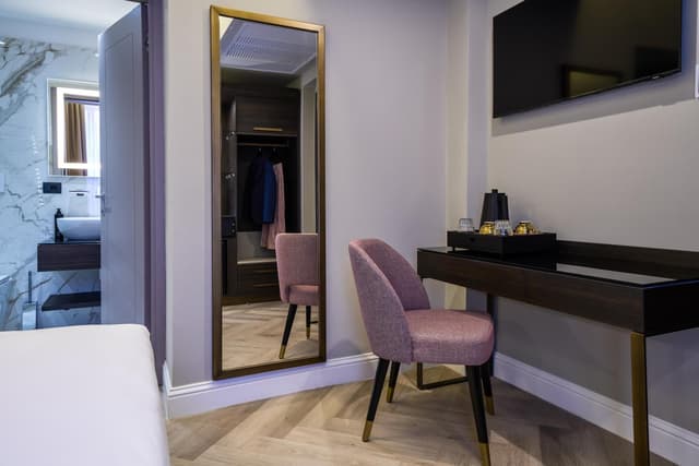 Standard Double Room · photo 2
