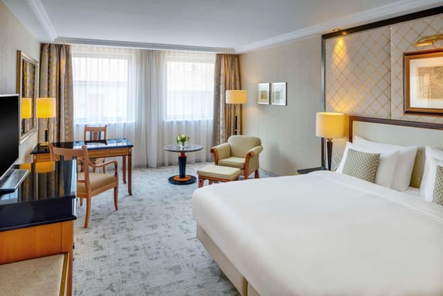 Corvinus Fashion Street View Room · foto 5
