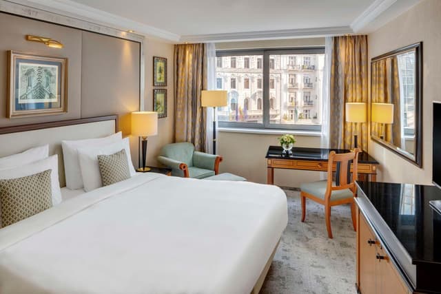 Corvinus Fashion Street View Room · foto 1