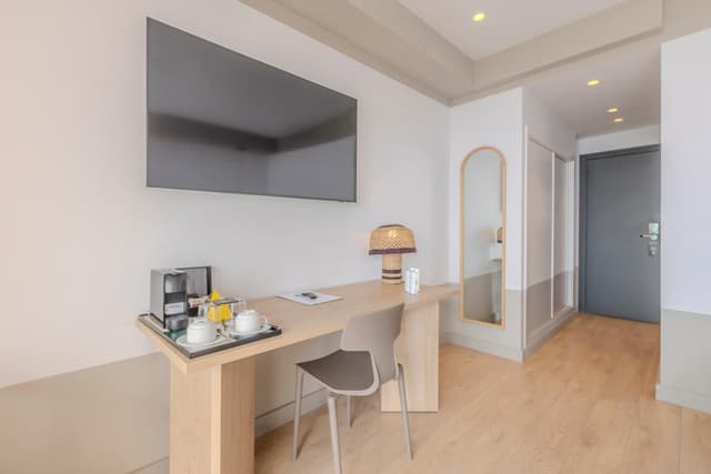 Habitación Doble o con Dos Camas Superior con Vista al Mar · foto 7