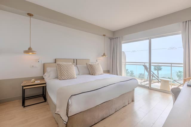 Habitación Doble o con Dos Camas Superior con Vista al Mar · foto 5