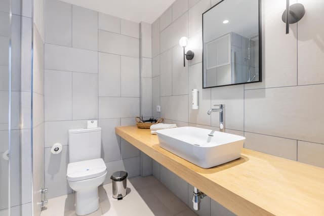 Habitación Doble o con Dos Camas Superior con Vista al Mar · foto 4
