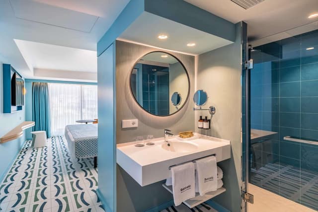Double Room · photo 3