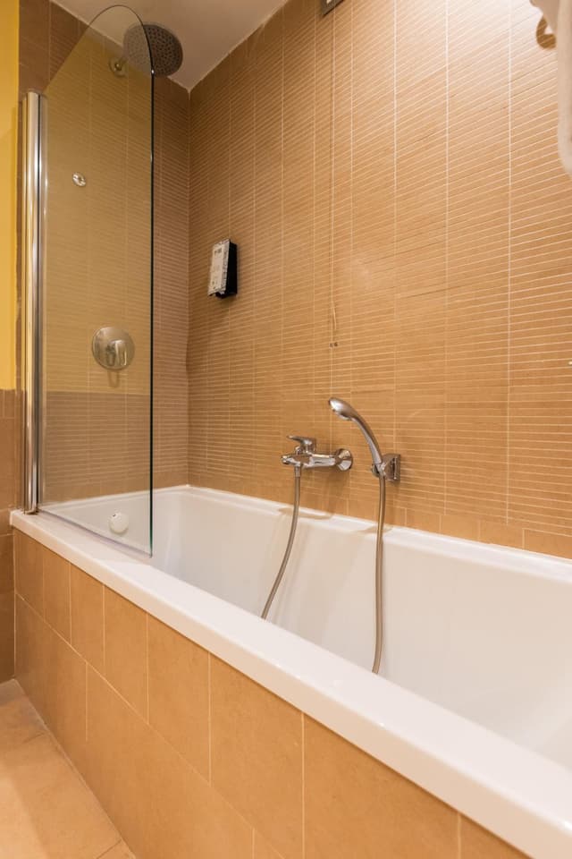 Classic Double Room · photo 5