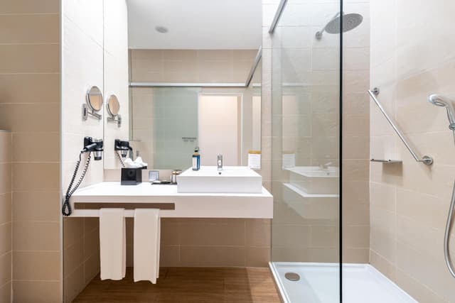 Standard Double or Twin Room · photo 3