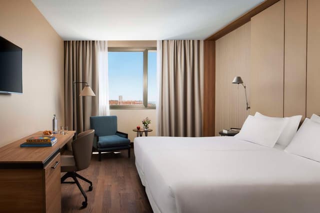 Habitación Doble Estándar con Cama Extra (2 Adultos + 1 Niño) · foto 1
