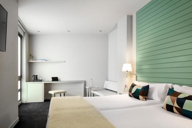 Urban Executive Room · photo 4