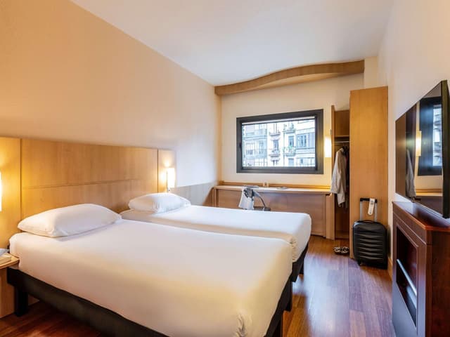 Habitación Estándar con dos camas individuales. · foto 8