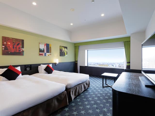 Premium Superior City View Twin Room · photo 1