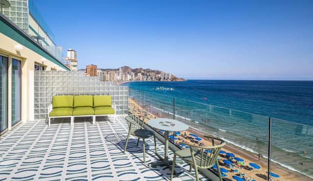 Deluxe Double Room with Sea View · photo 3