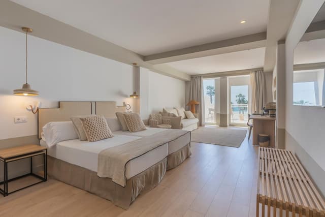 Habitación Cuádruple Superior con Vista al Mar · foto 1