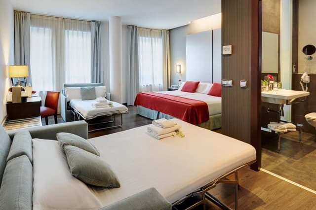 Superior Double or Twin Room · photo 3