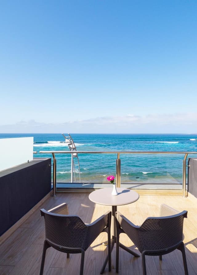 Deluxe Double Room with Balcony and Sea View · photo 8