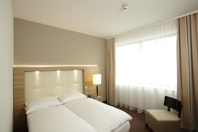 Comfort Double or Twin Room · photo 6