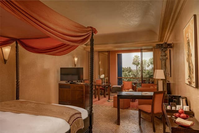 Executive Suite · photo 1