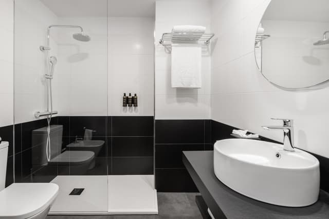 Deluxe Double or Twin Room · photo 4