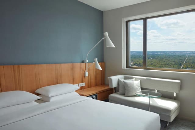 King Room - High Floor/Club Access · photo 1