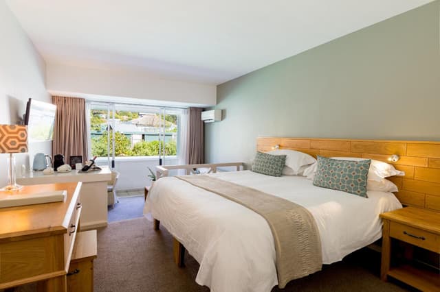 Mountain View Room · photo 5