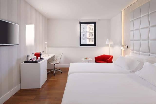 Superior Double or Twin Room · photo 8