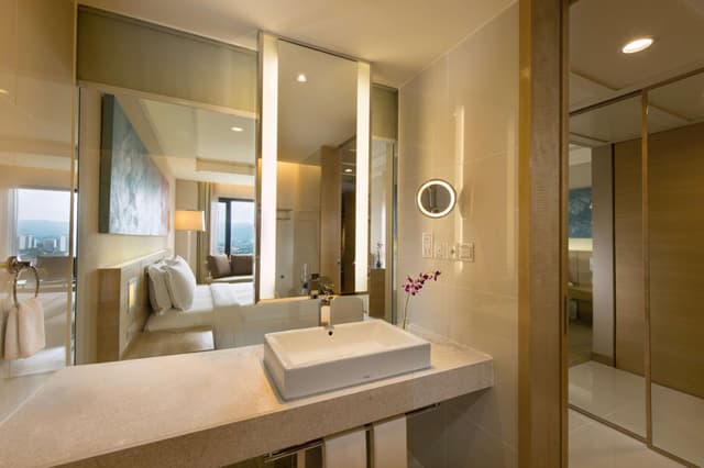Deluxe King Room · photo 1