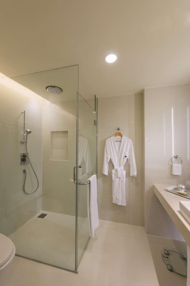 Deluxe King Room · photo 2