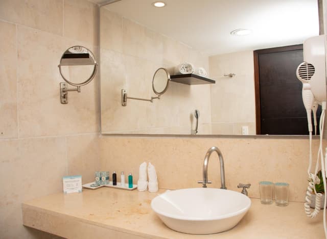 Superior Double Room with Two Double Beds · photo 2