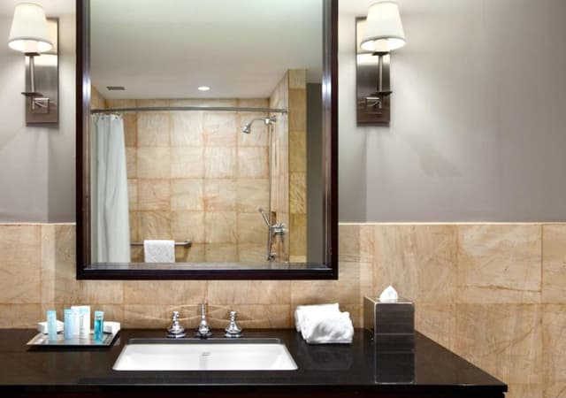 King Room - Disability Access · photo 2