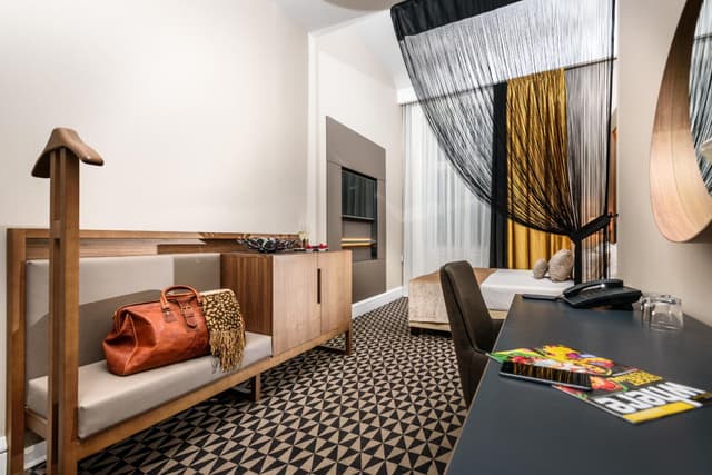 Superior Double or Twin Room · photo 5