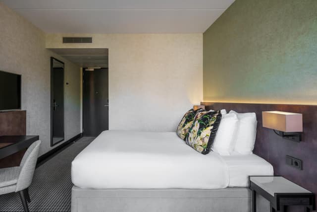 Double Room with Canal View · photo 4