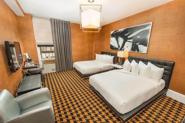 Deluxe Double Room with Two Double Beds · photo 2