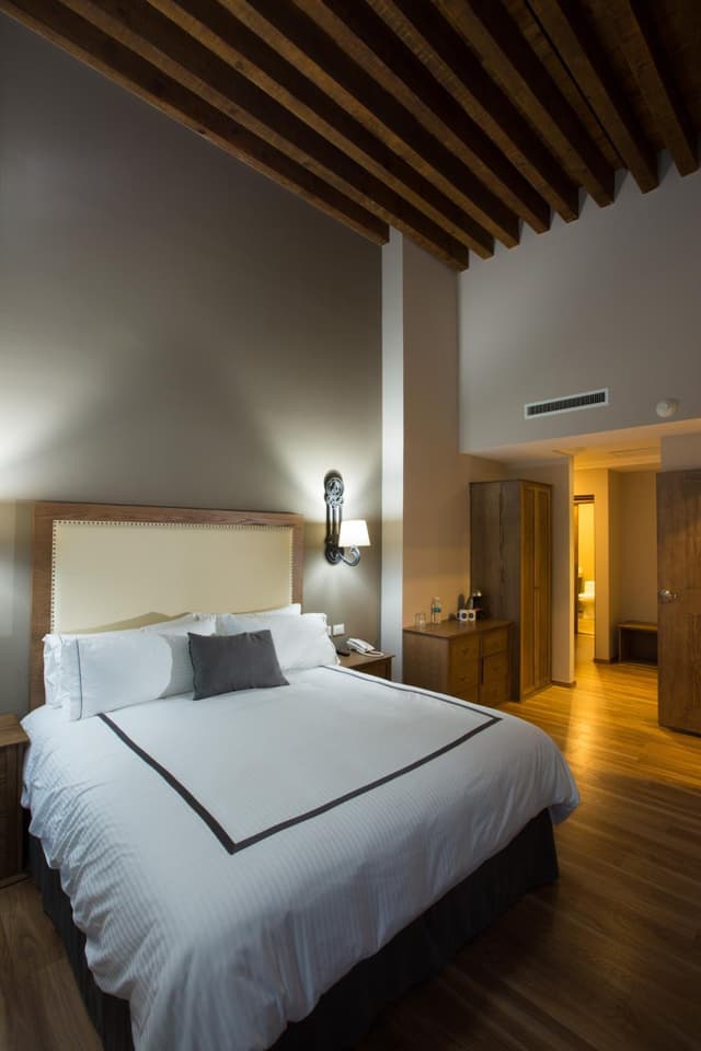 Double Room with Balcony · photo 4