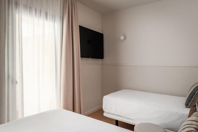 Twin Room · photo 3