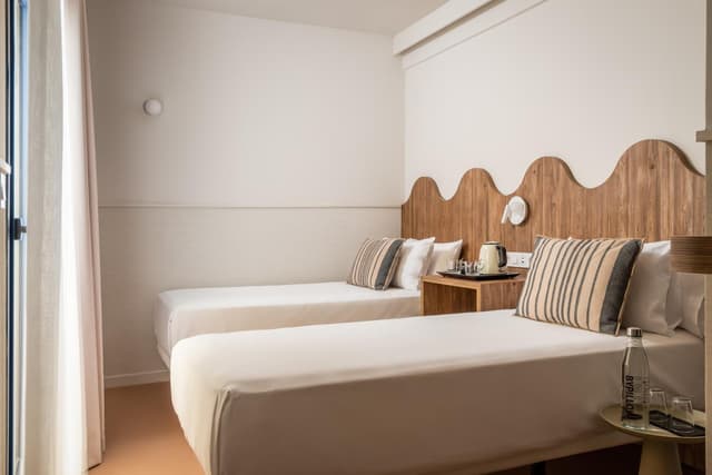 Twin Room · photo 1