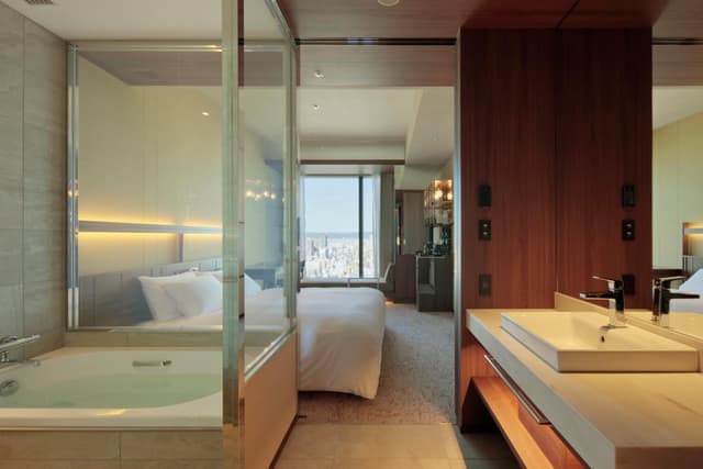Executive King Room - Non-Smoking · photo 1