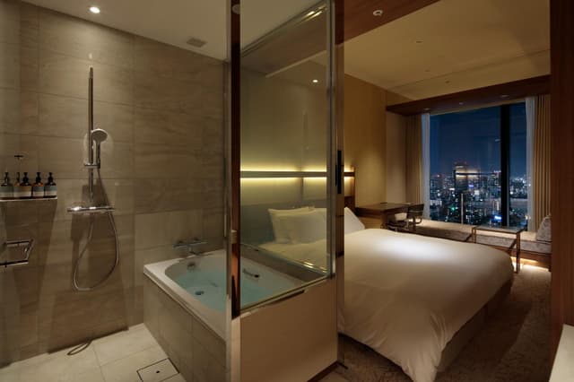 Executive King Room - Non-Smoking · photo 6