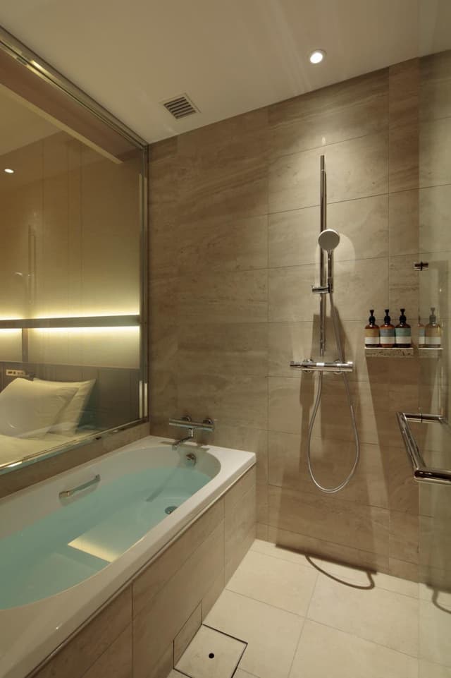 Executive Twin Room - Non-Smoking · photo 7