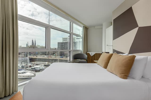 Double Room · photo 3