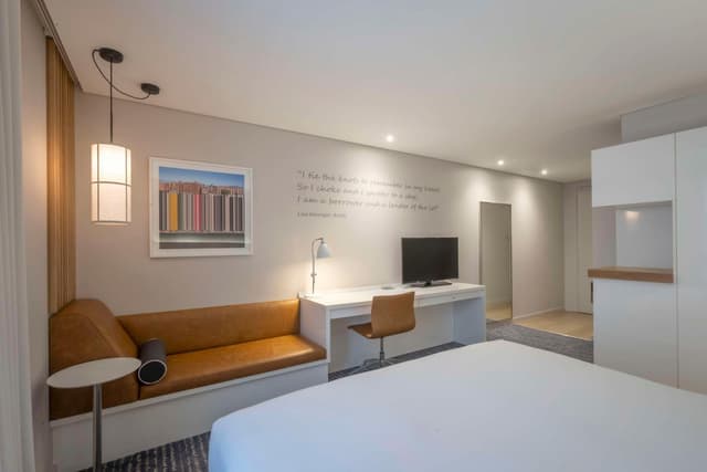 Premium King Room · photo 3