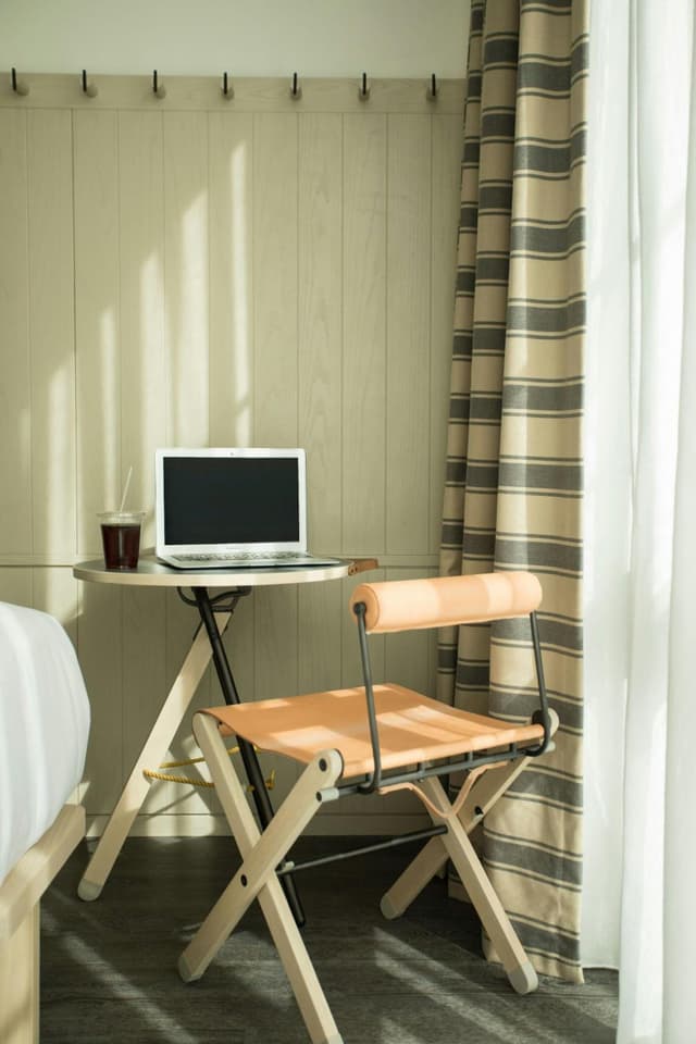 King Room - Hearing Accessible · photo 5
