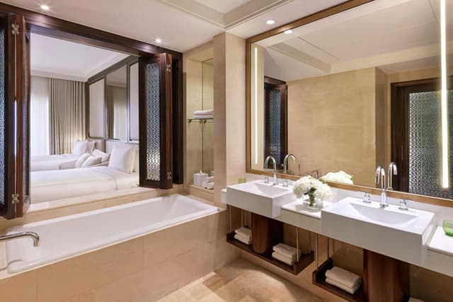 Superior Deluxe Twin Room · photo 4