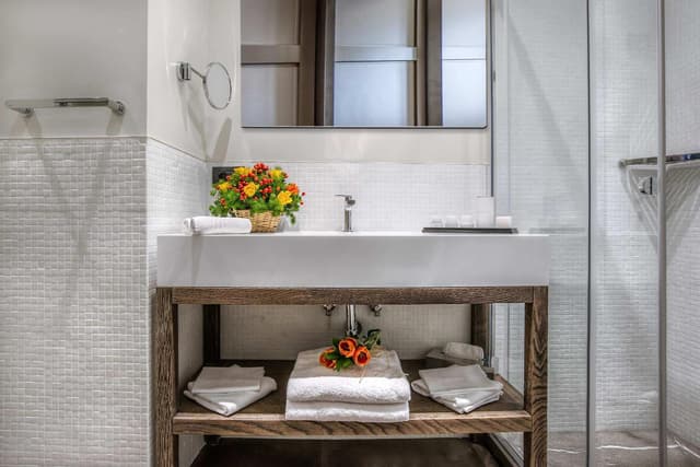 Small Double Room · photo 4
