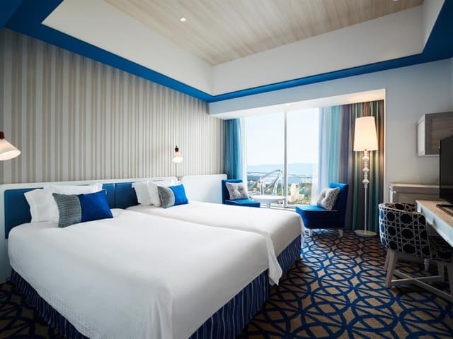 Aegae Superior Corner Twin Room - Non-Smoking · photo 2