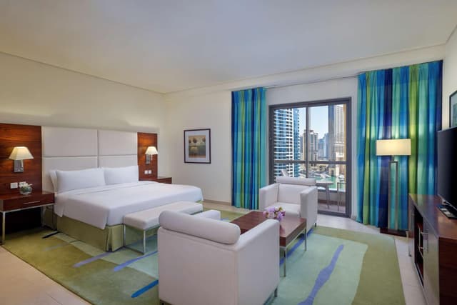 Deluxe King Room with Balcony · photo 3